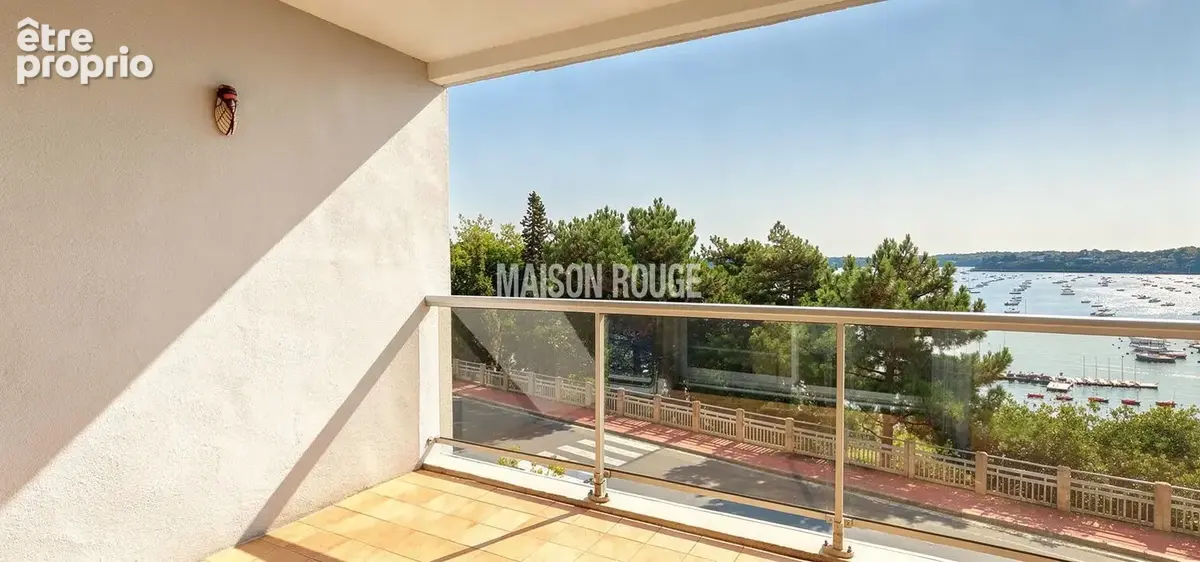 Appartement T2 avec vue mer, terrasse Sud-Est, parking et ascenseur proche plage et commerces - photo 5