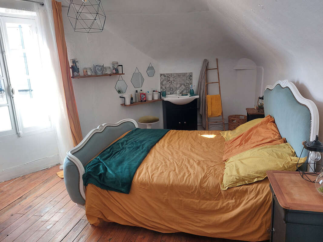 Maison à BAUGE