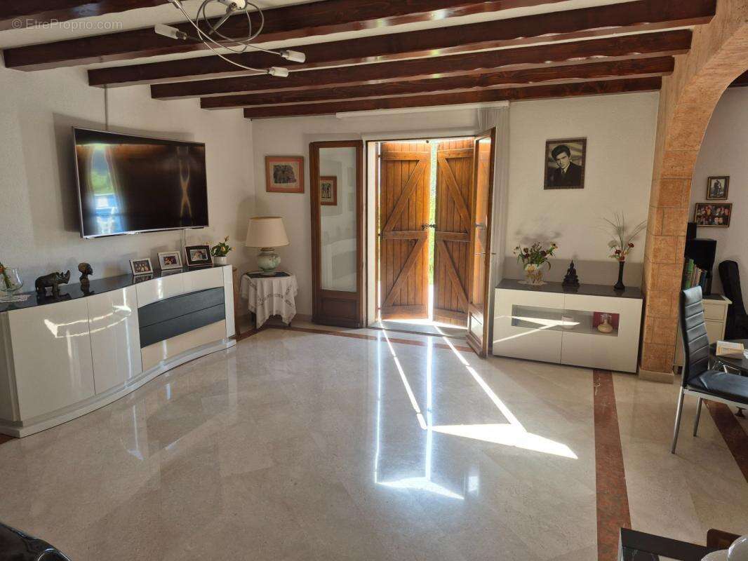 Maison à vendre 8 pièces BURDIGNIN (74) - photo 2