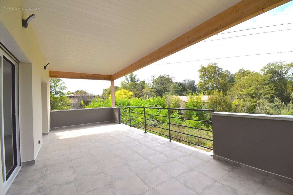 Maison à LAGARDELLE-SUR-LEZE