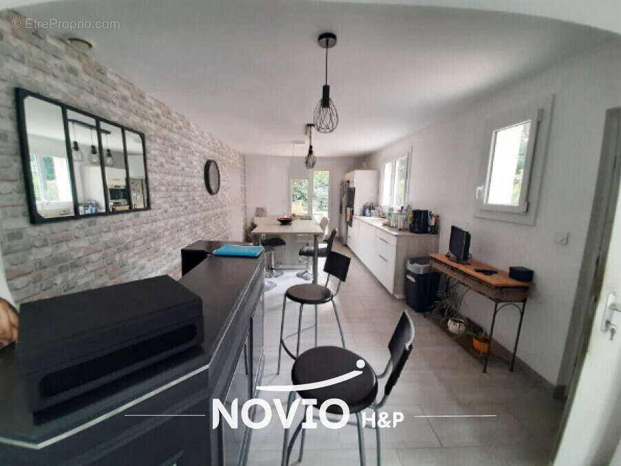 Maison à SCORBE-CLAIRVAUX