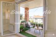 Appartement à LESPINASSE