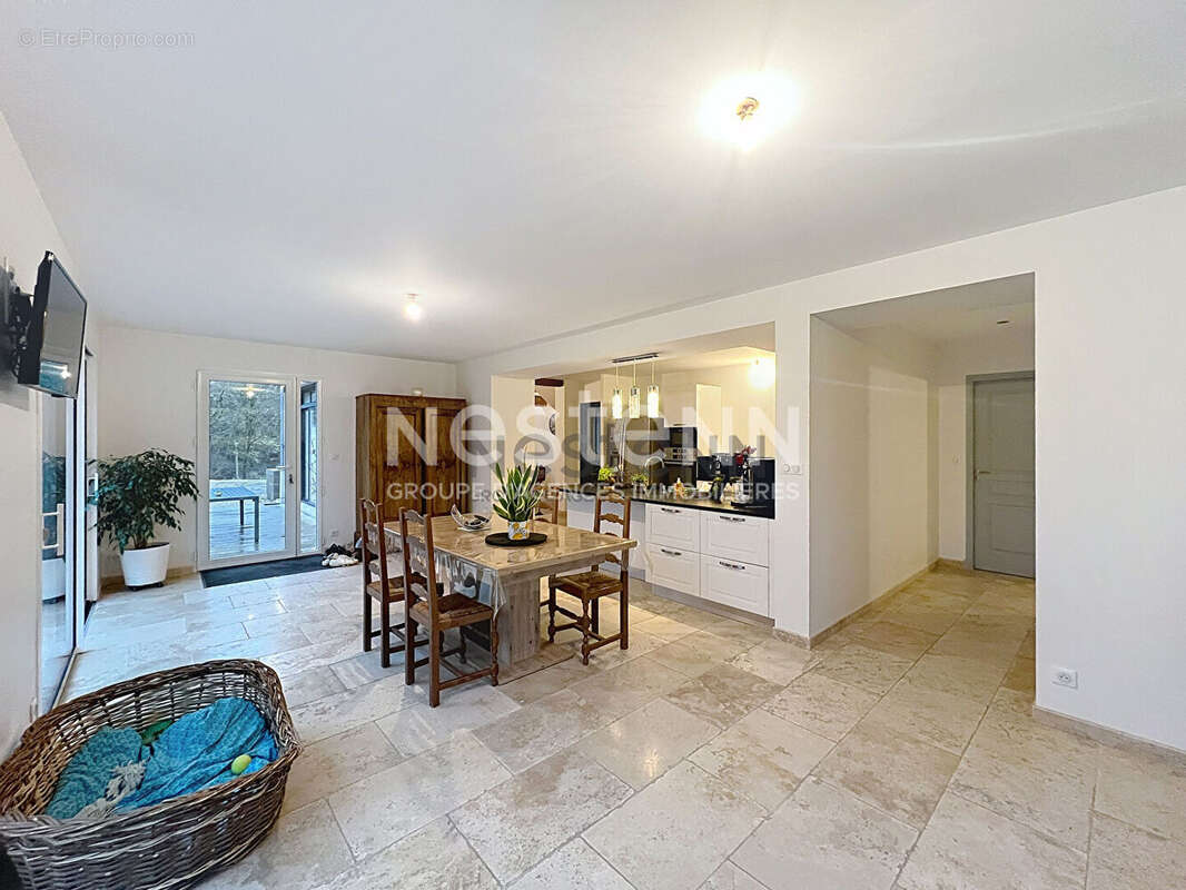 Maison à CHOUZY-SUR-CISSE