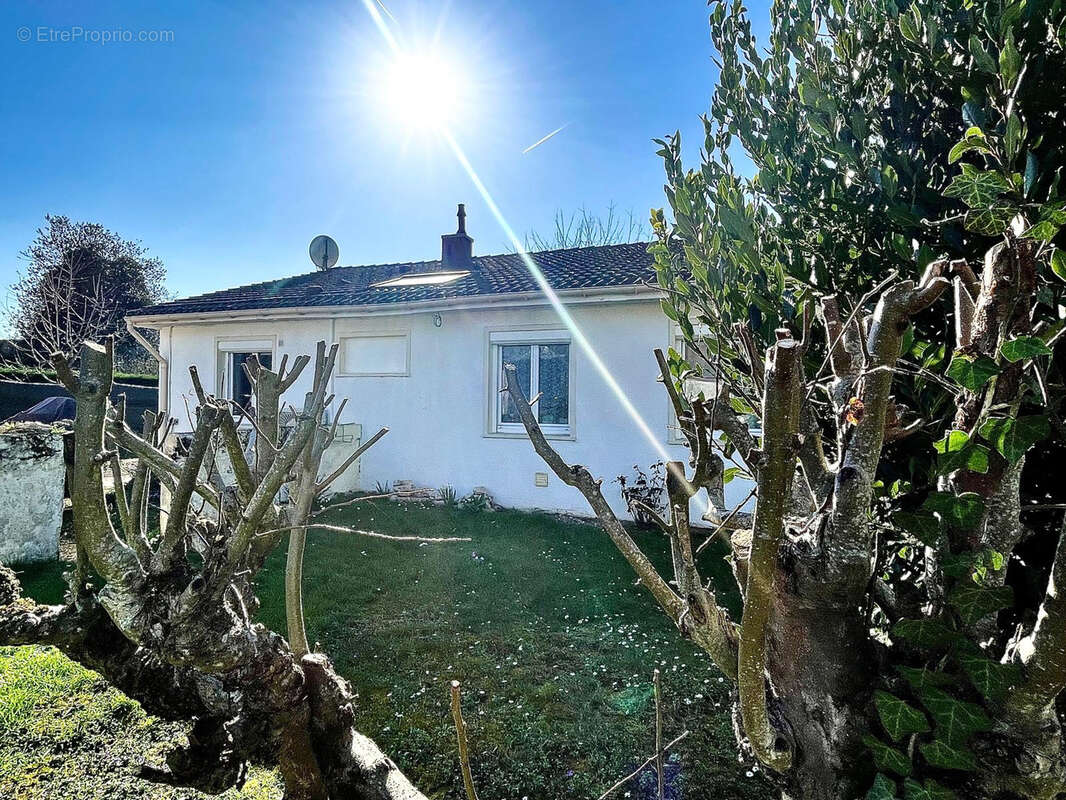 Maison à POMMEUSE