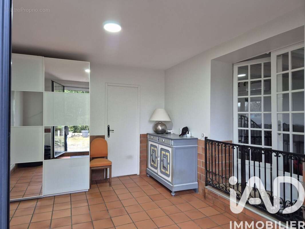 Photo 9 - Maison à JOUY-LE-CHATEL