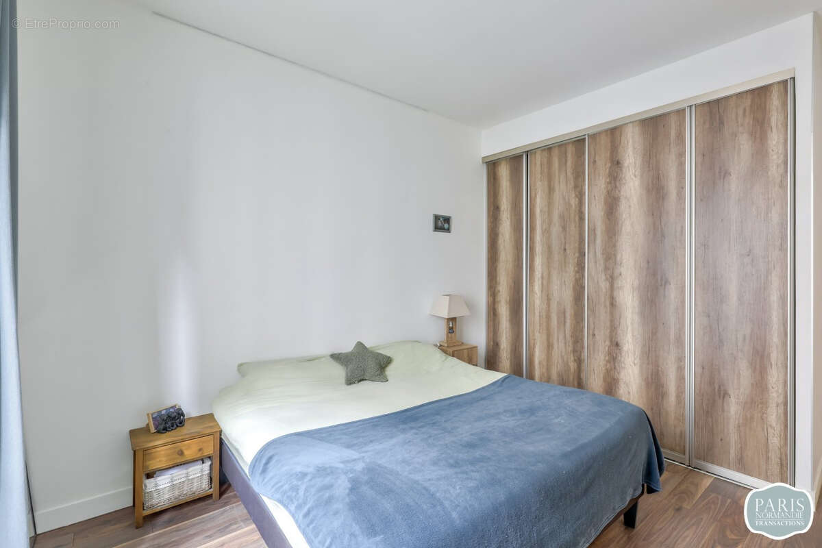 Appartement à LEVALLOIS-PERRET