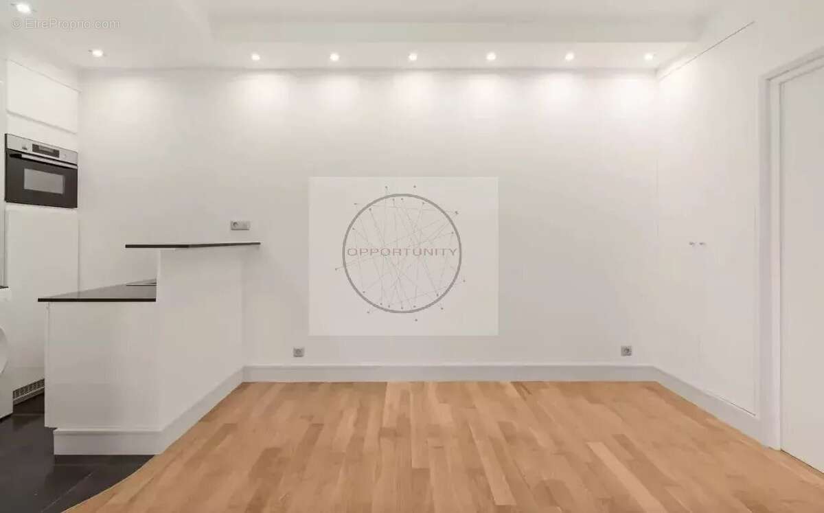 Appartement à PARIS-19E