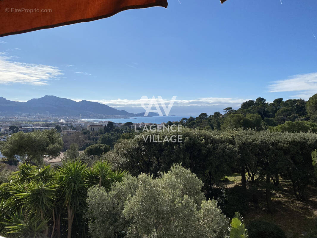 Appartement à MARSEILLE-8E