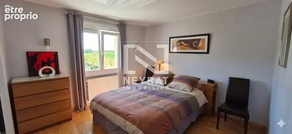Maison familiale 4 chambres à IZEURE - photo 7