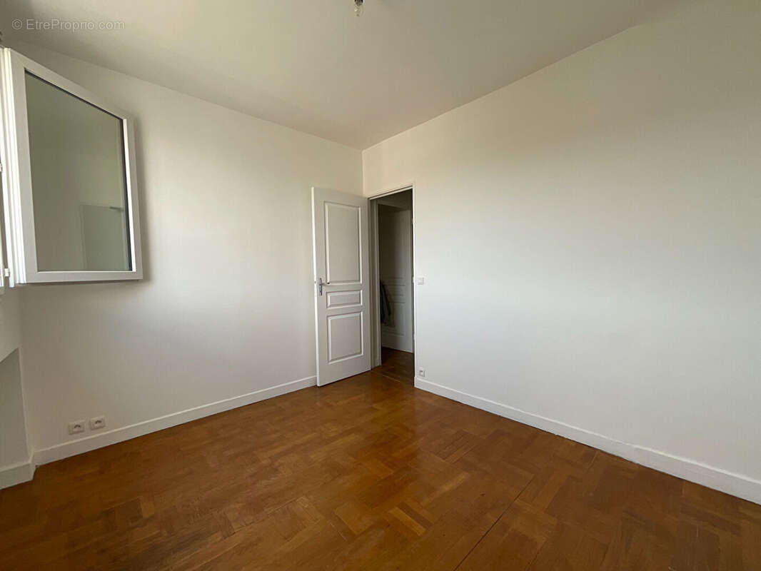 Appartement à LE KREMLIN-BICETRE