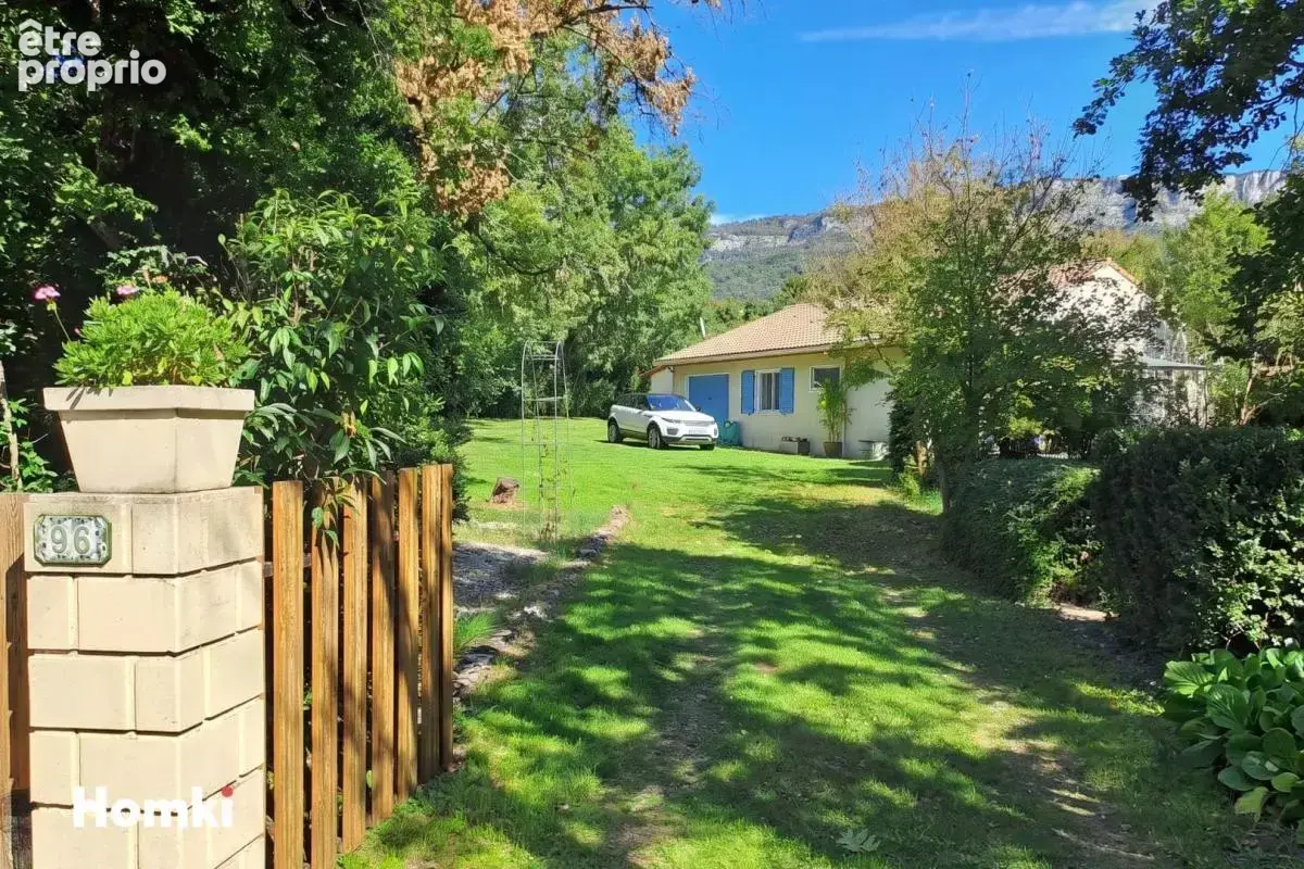 Maison/Villa T4 de 91 m² à Plan-de-Baix 26400 - photo 2