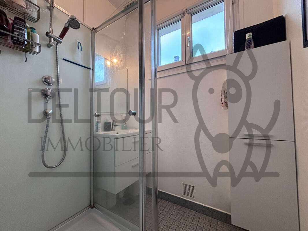 Maison à FAREMOUTIERS