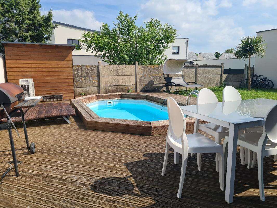 Maison à SAINT-BARTHELEMY-D&#039;ANJOU