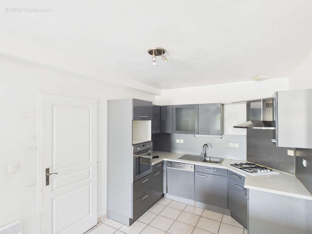 Maison mitoyenne - secteur calme - Pontcharra - 117 m2 - photo 4