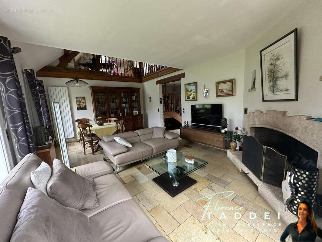 Photo 2 - Maison à PECQUEUSE