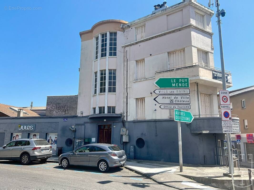 Appartement à AUBENAS