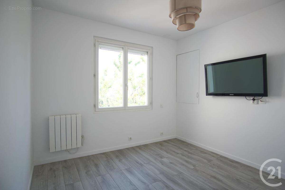 Maison 71 m² à Orly  - photo 10