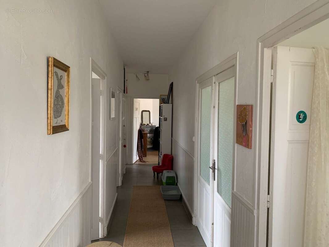 dégagement entrée1 de l'étage - Maison à AUCH