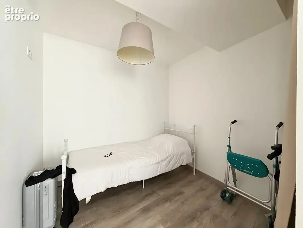 Appartement 131 m²  4 chambres  Patio  Centre-ville de Saint-Étienne - photo 8