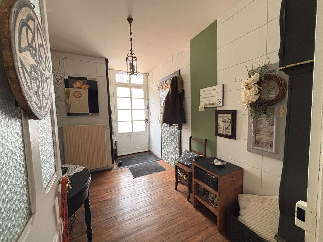 Maison à LUXEUIL-LES-BAINS