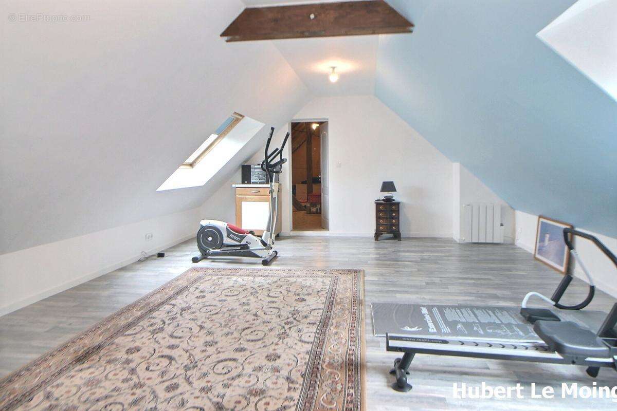 Jolie propriete  soignee  avec un parc de 2500 m2 - photo 10