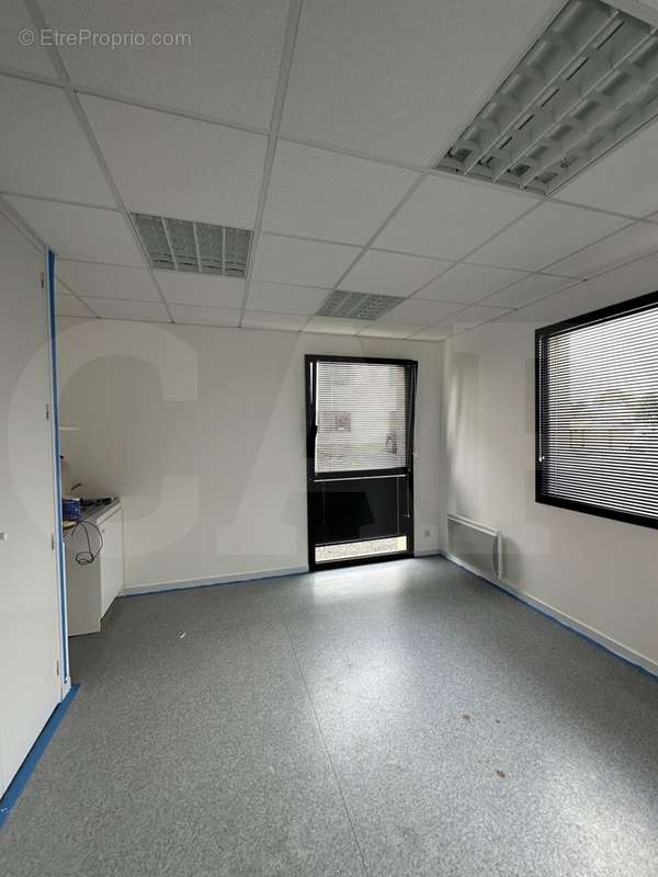 Commerce à PLOUFRAGAN