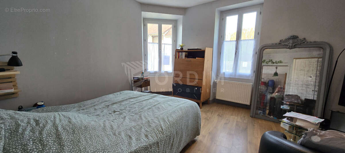 Maison à LA CHARITE-SUR-LOIRE