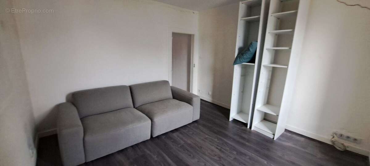 Appartement à JUILLAC