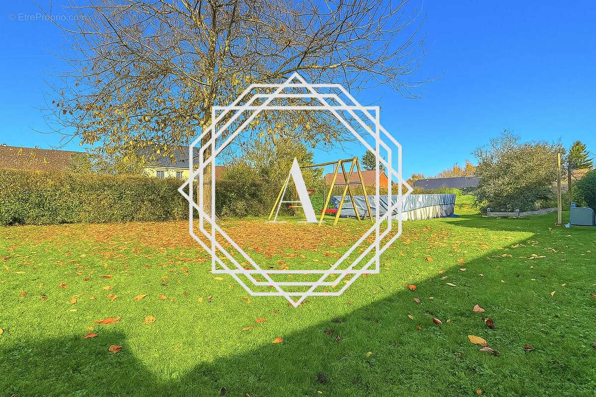 Maison à SAINT-CREPIN-IBOUVILLERS