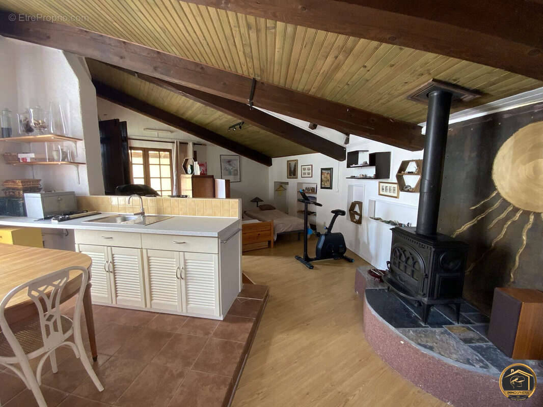 Maison à BIZE-MINERVOIS