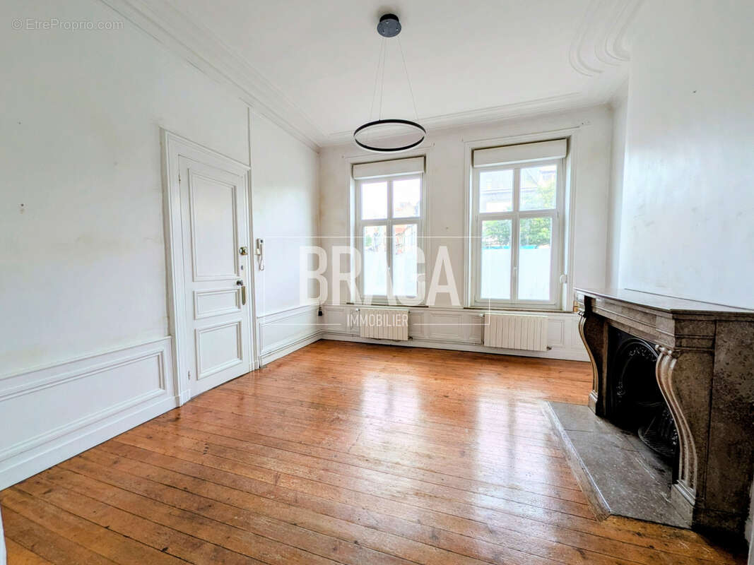 Boulogne-sur-Mer  Appartement en Rez-de-Chaussée (91 m2 - Double Entrée) - photo 2