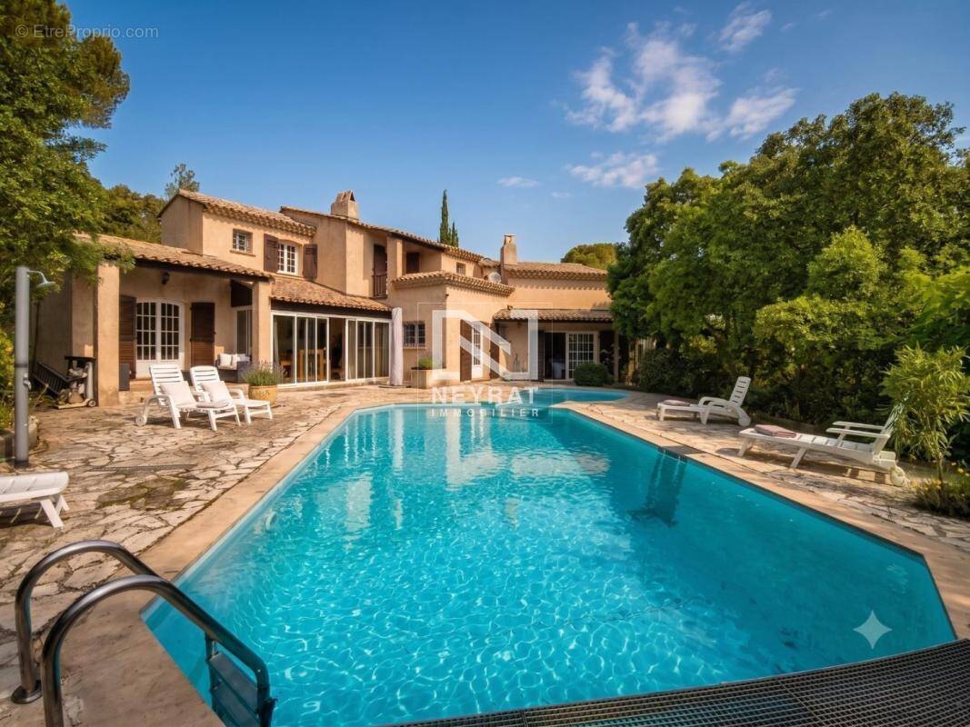 Maison à SAINT-RAPHAEL