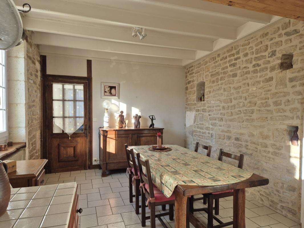 Maison à MANSLE