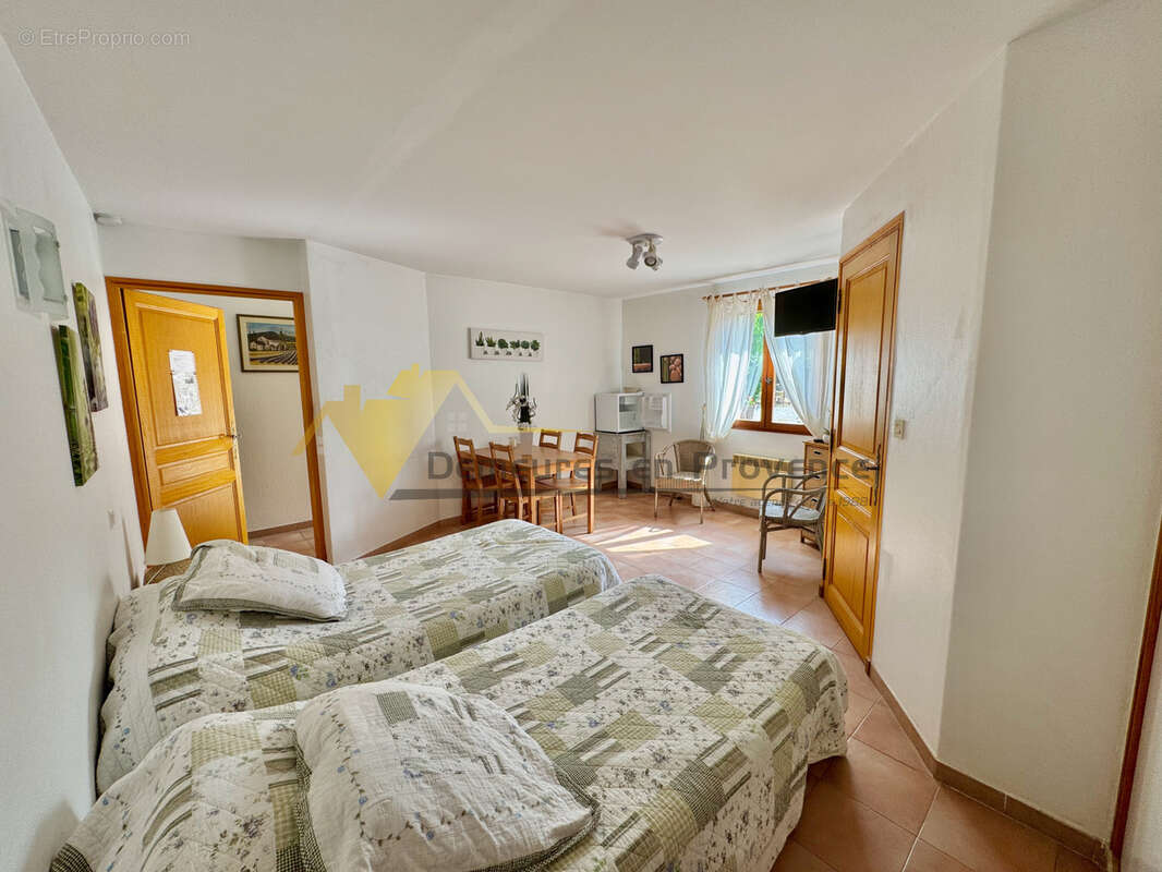 Appartement à SABLET