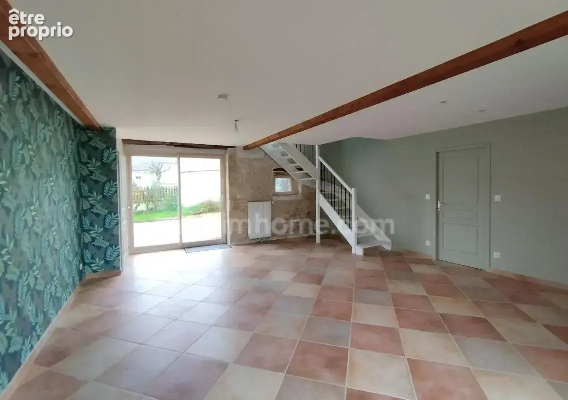 CHARENTE/AIGRE. Maison en pierre rénovée, 3 chambres(poss 4) avec jardin clos 1169 m² (gite ou chambres d'hôtes) - photo 5