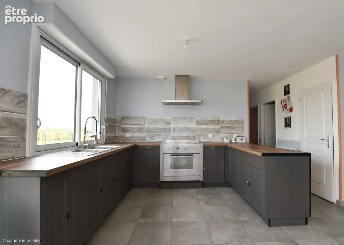 Maison 5 pièces 105 m² à vendre à Airaines (80270) - photo 4