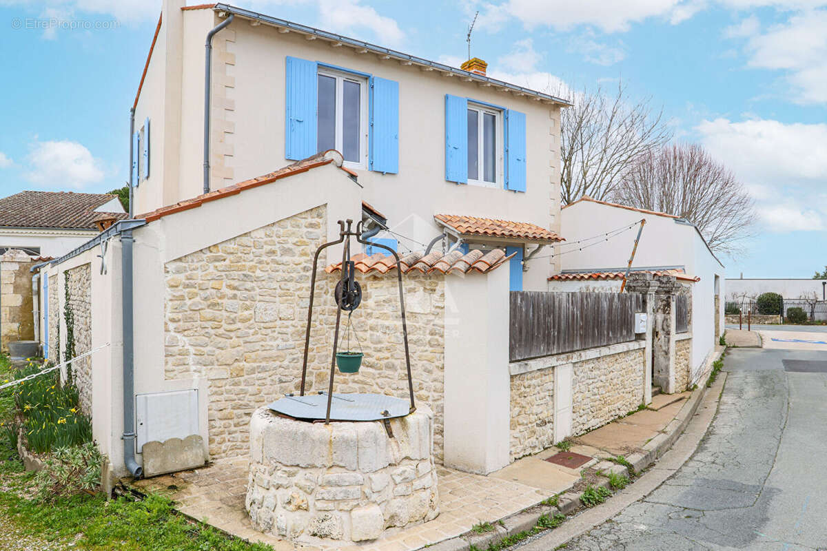 À vendre ? Maison de charme en coeur de bourg ? 90 m² ? Lagord - photo 11