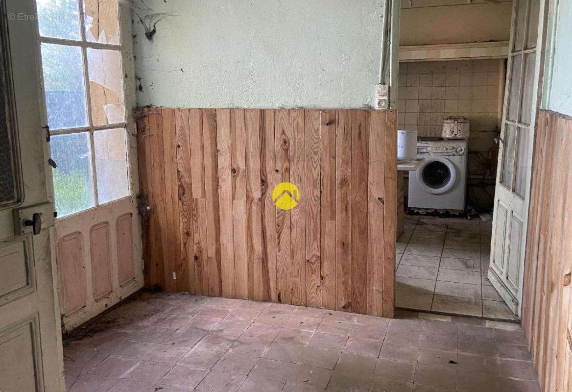 Maison à ABJAT-SUR-BANDIAT