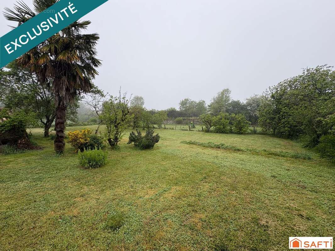 Maison 81 m² à Pamplie  - photo 6