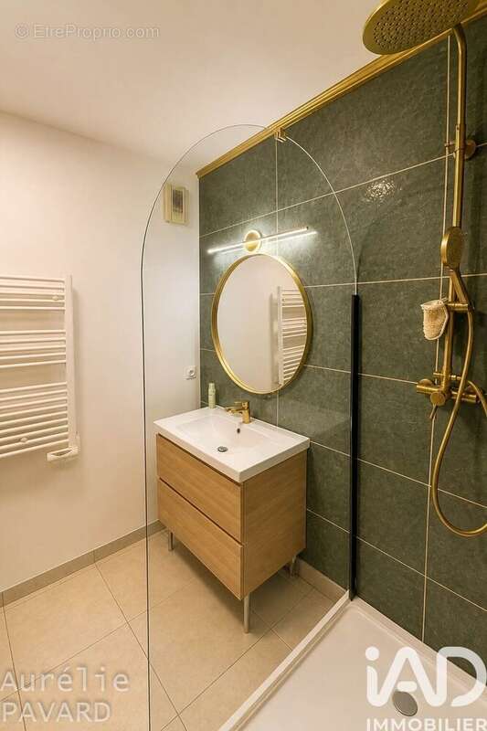Photo 8 - Appartement à MARSEILLE-12E