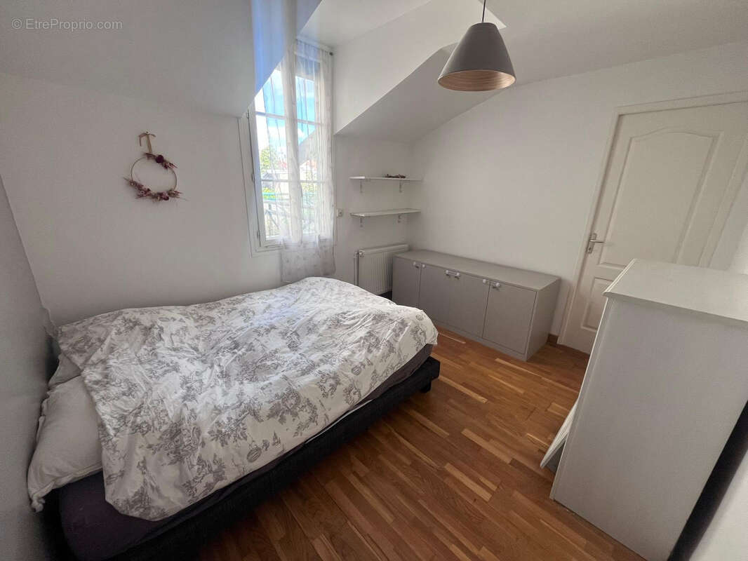 Maison à LE VESINET