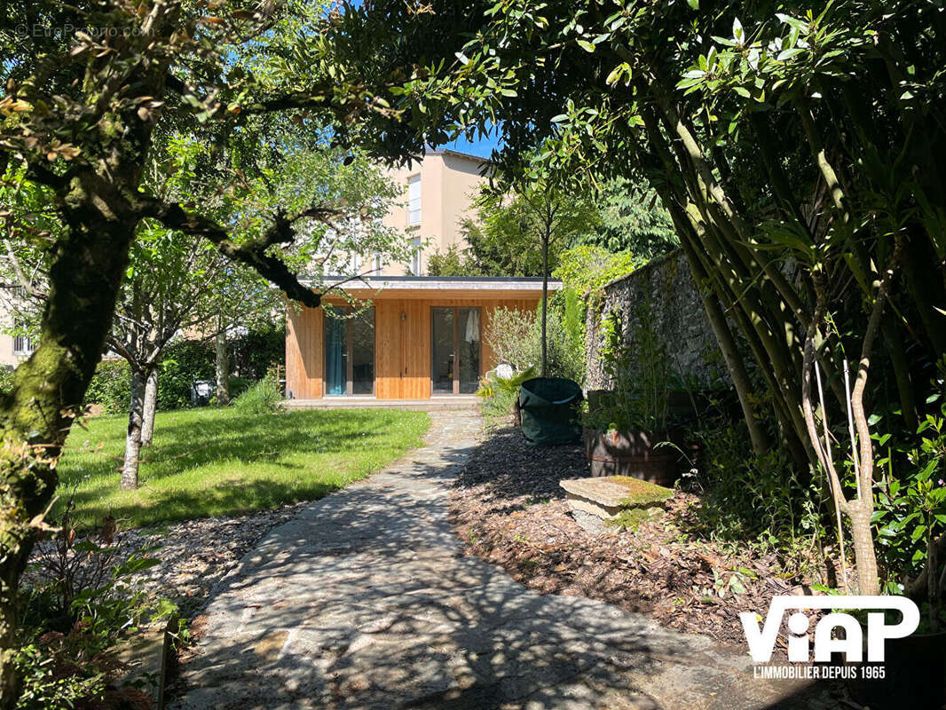 Maison à LA SOUTERRAINE