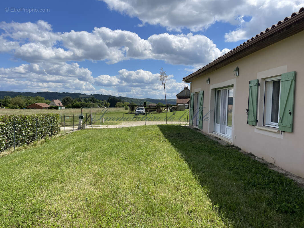 Maison à MONTIGNAC
