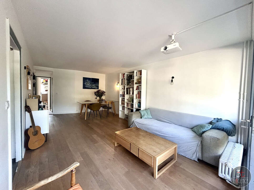 Appartement à FONTENAY-SOUS-BOIS