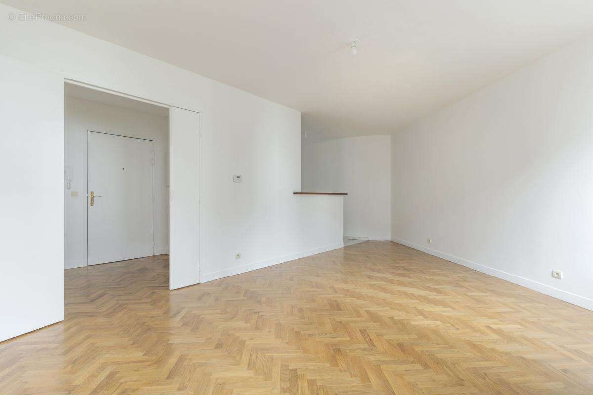 Appartement à CLICHY