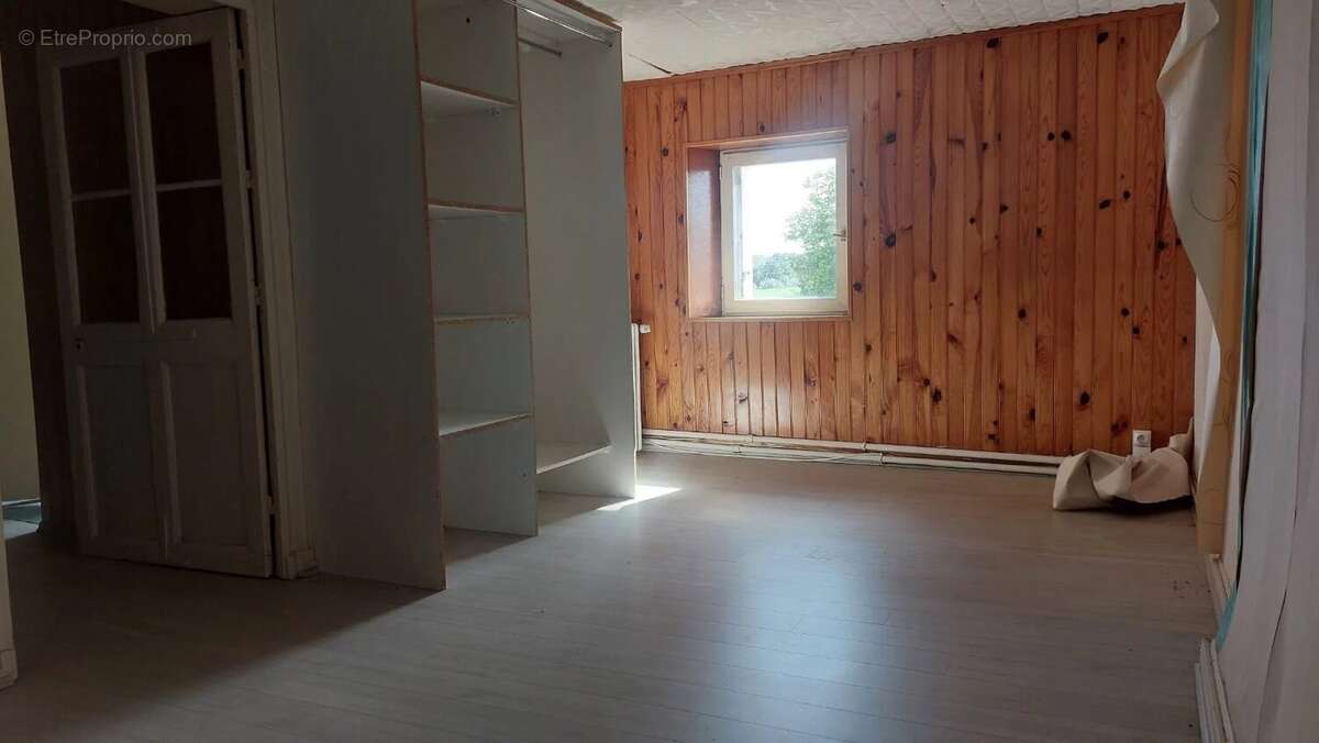 Maison à MAULEON