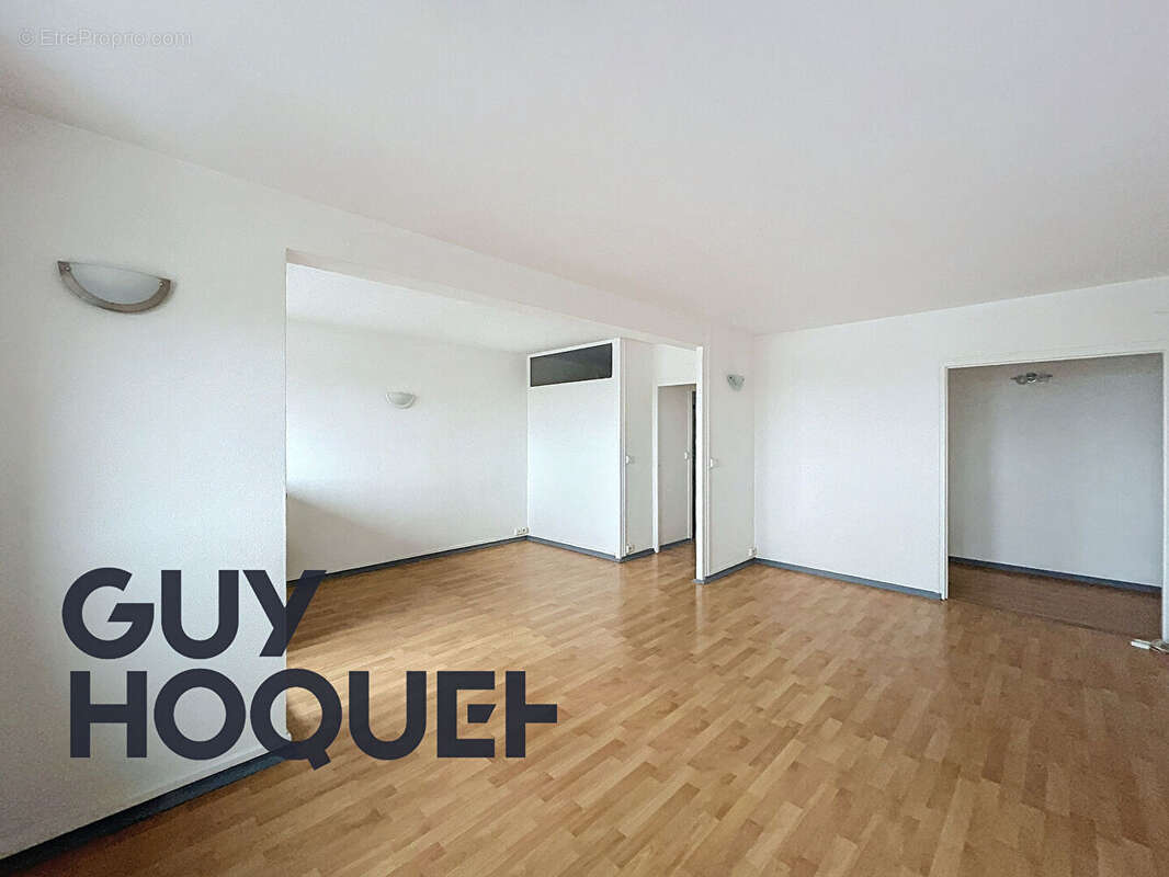 Appartement à TINQUEUX
