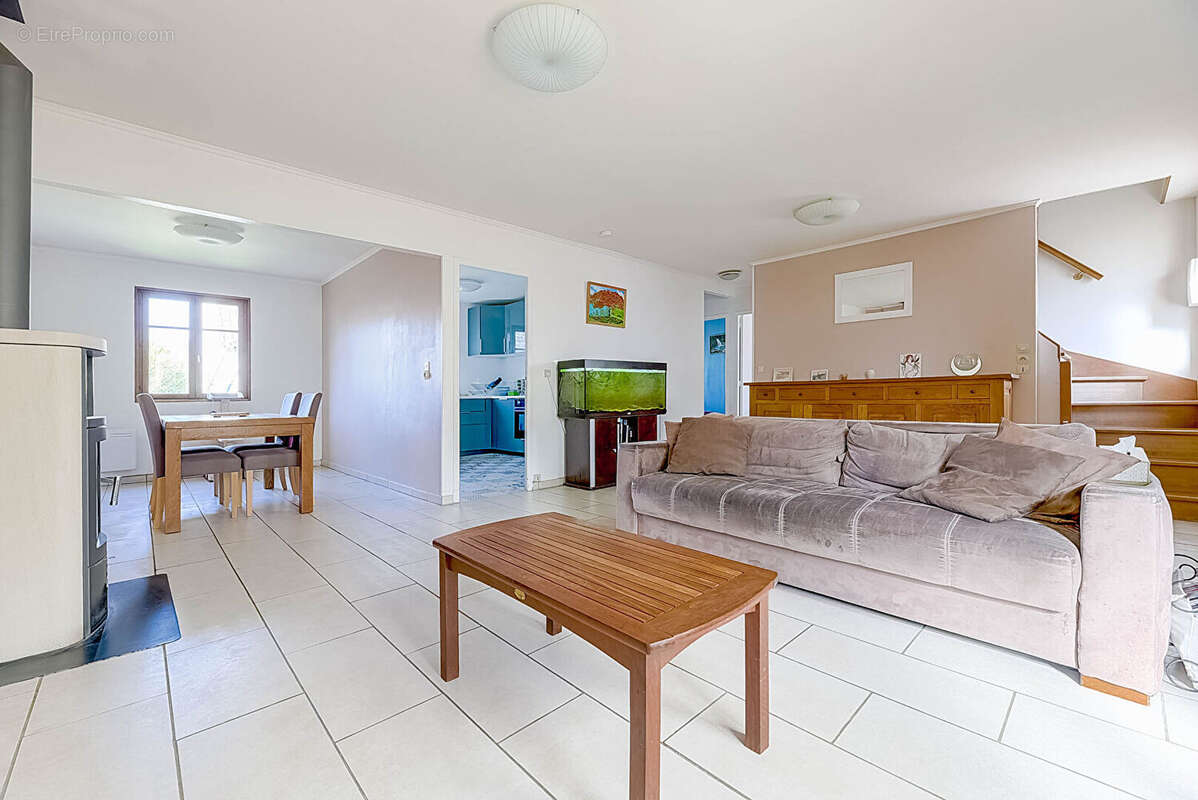 Maison à CHAMPAGNE-SUR-OISE