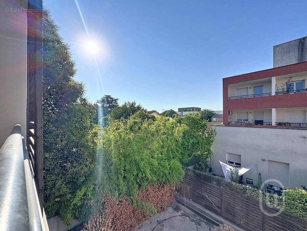 Appartement à CASTELNAU-LE-LEZ
