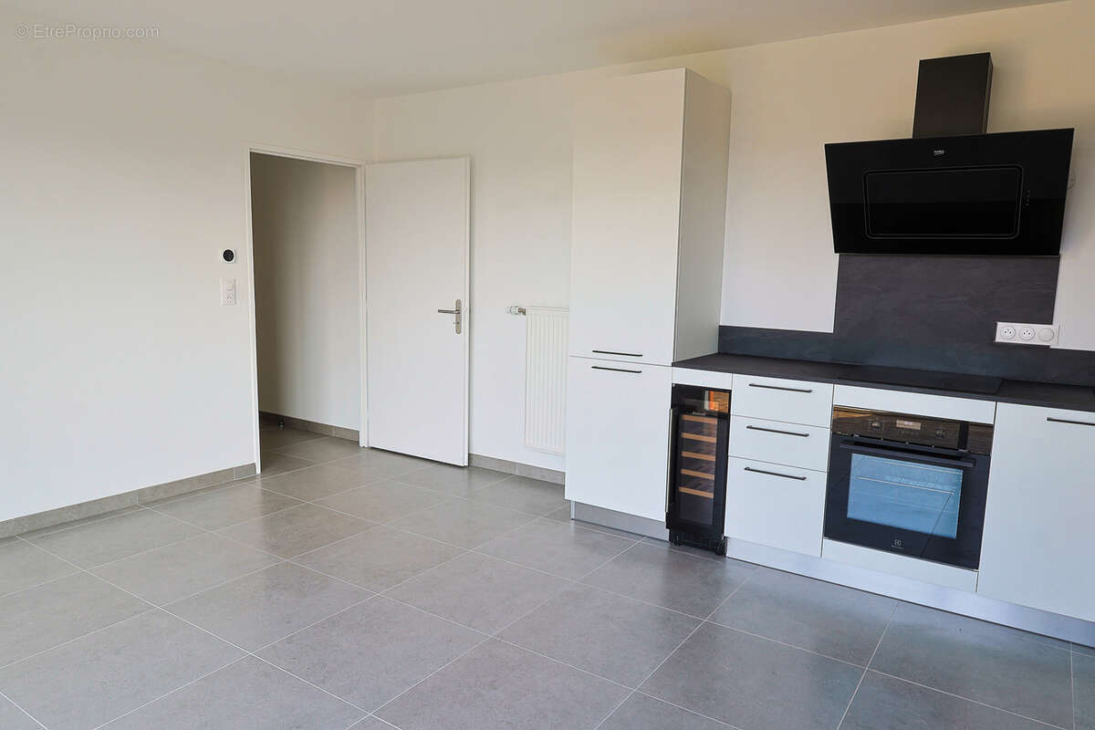 Appartement à SAINT-PRYVE-SAINT-MESMIN